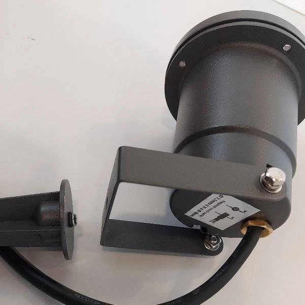 Reflektor ogrodowy BUSH wbijany 3401